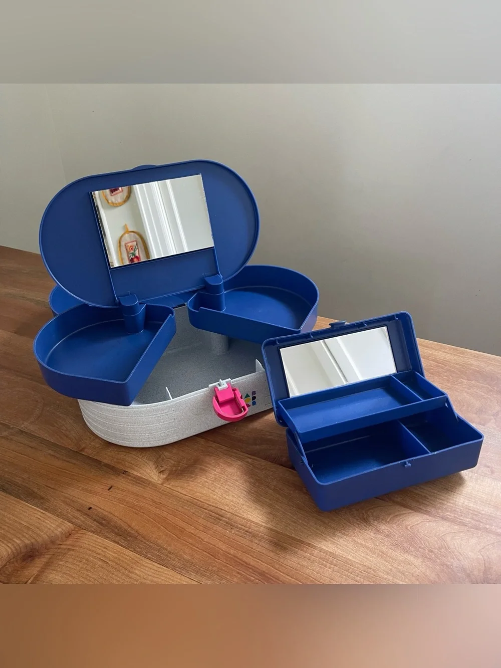 Two Vintage 90s Caboodles 2615 Set Makeup Case Large Mirror Tray Blue Gray Pink